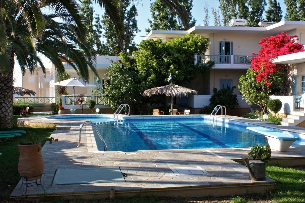 Cormoranos Apartments Eco Green Kíssamos Екстериор снимка